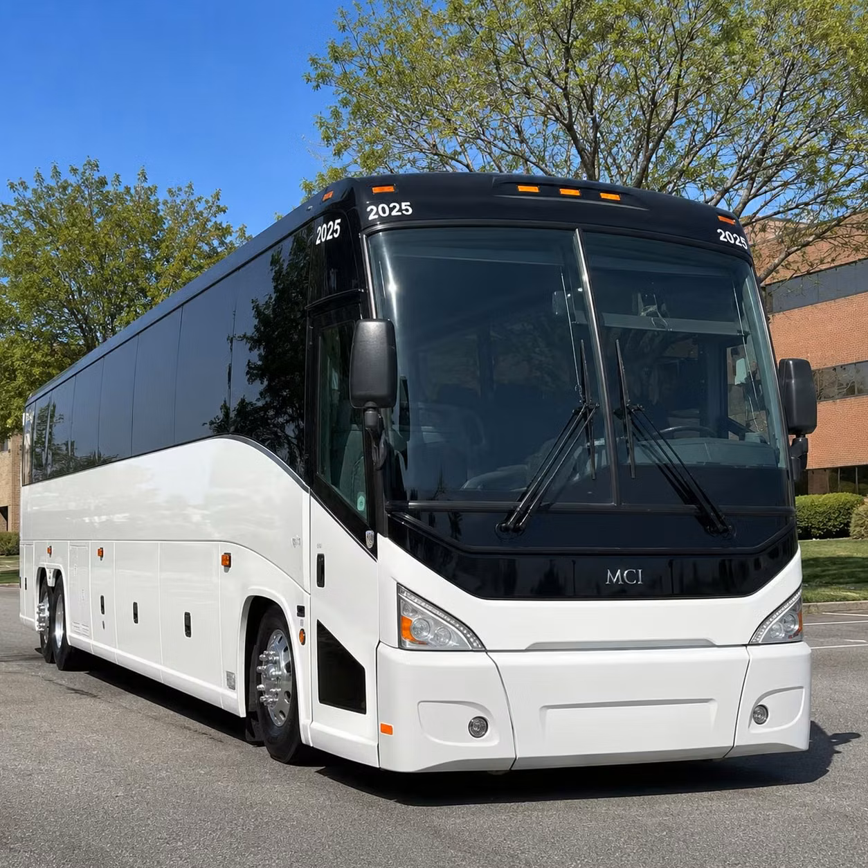 airport transfers between tracy and bay area and sacramento airports