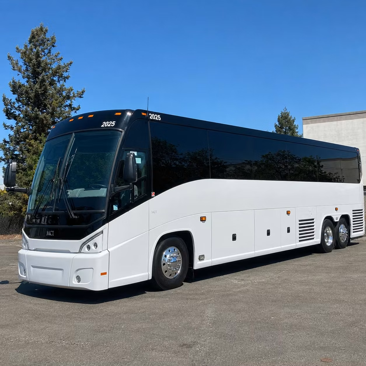 charterbusrentaltracyca com makes finding concert buses to concord pavilion simple for tracy groups